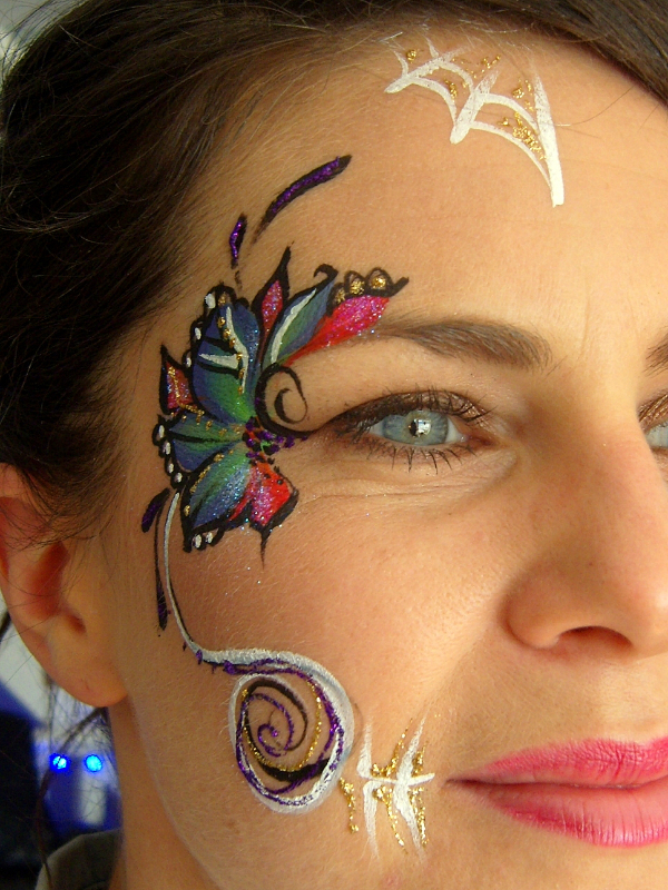 'Exceptional quality face painting and great fun!' 07770 618343