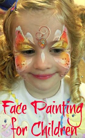 JuliaArts Yellow Butterfly Face Paint